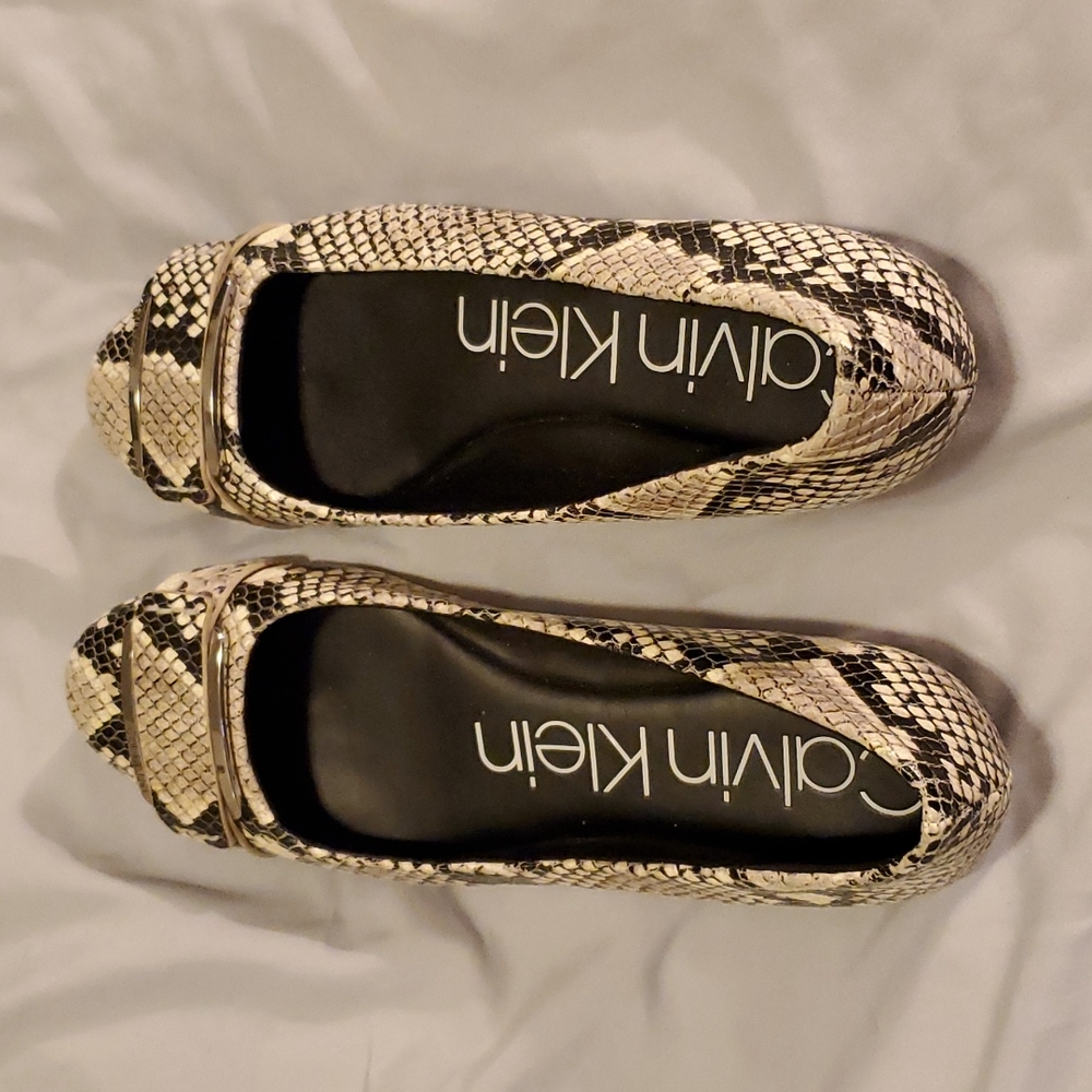 Calvin Klein Women's Flats